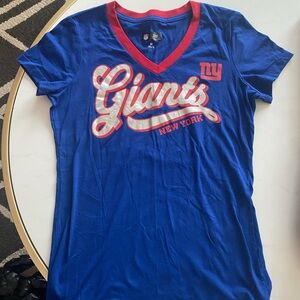 🍀2/$22 NFL NY Giants Women's V-Neck Tee